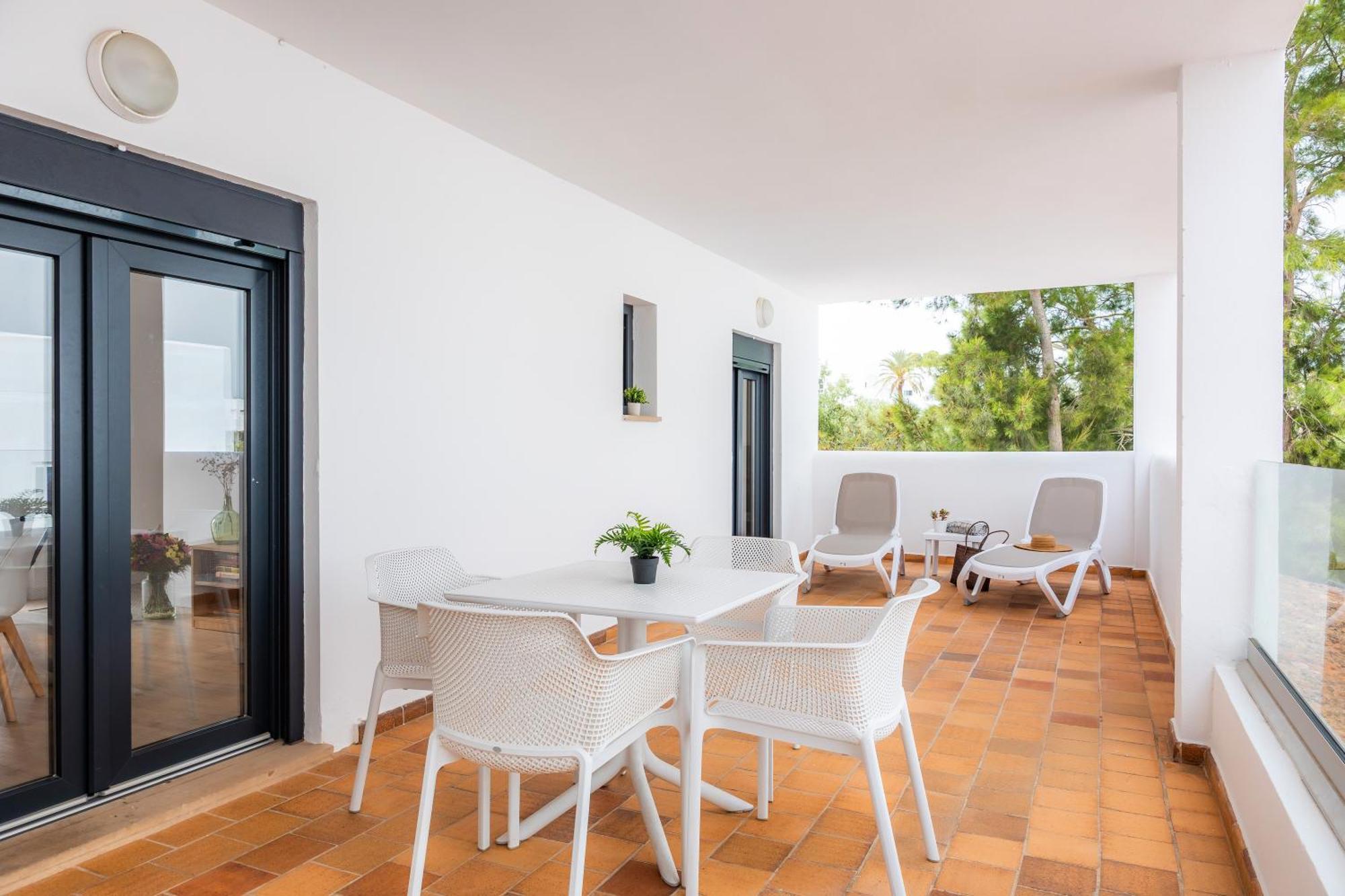 White Suites Cala D´Or Exteriör bild