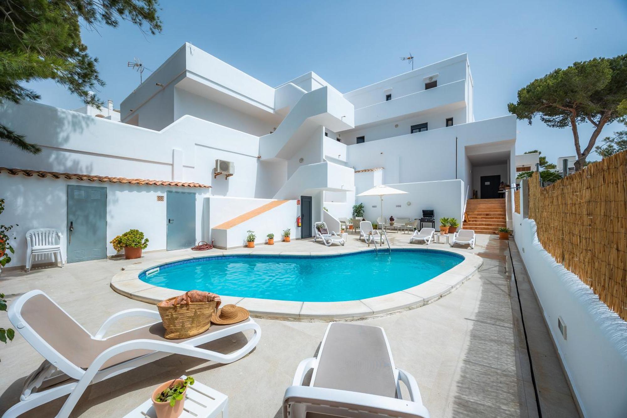 White Suites Cala D´Or Exteriör bild